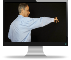 Yo en pantalla pc